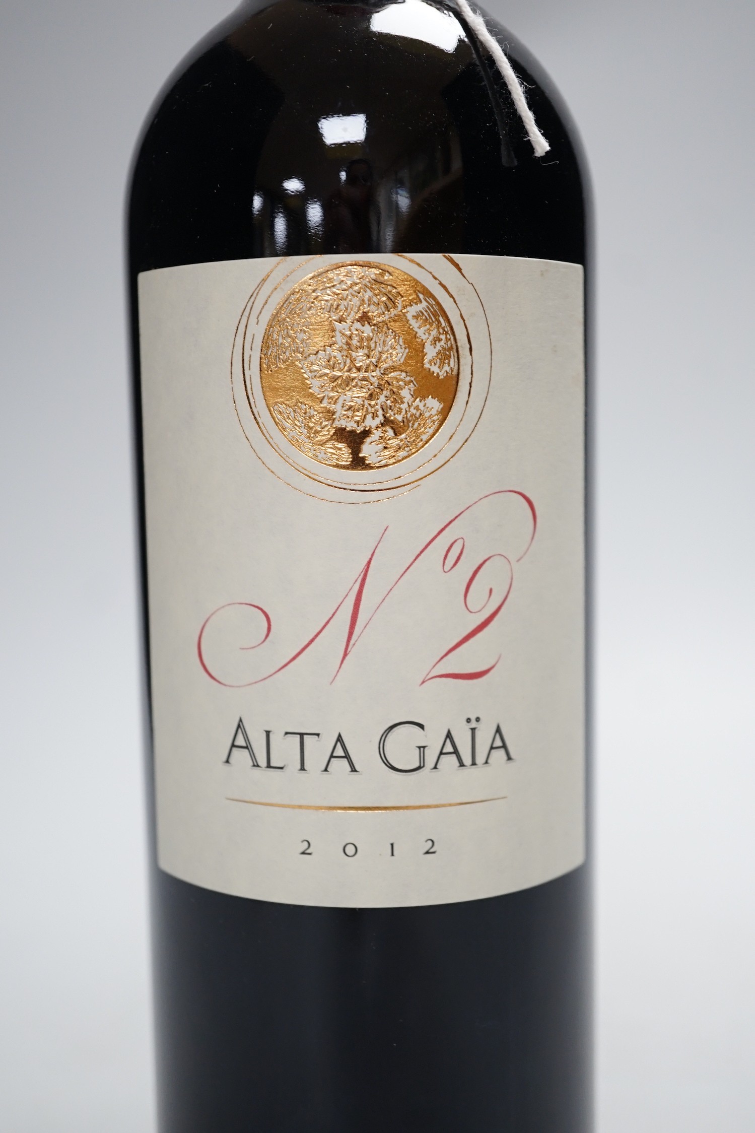 Six bottles of Chateau Alta Gaia, 2012 and six bottles of Alta Gaia Le No.2, 2012